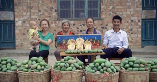 来伊份APP上线 扶贫专区 ,擎起消费扶贫旗帜